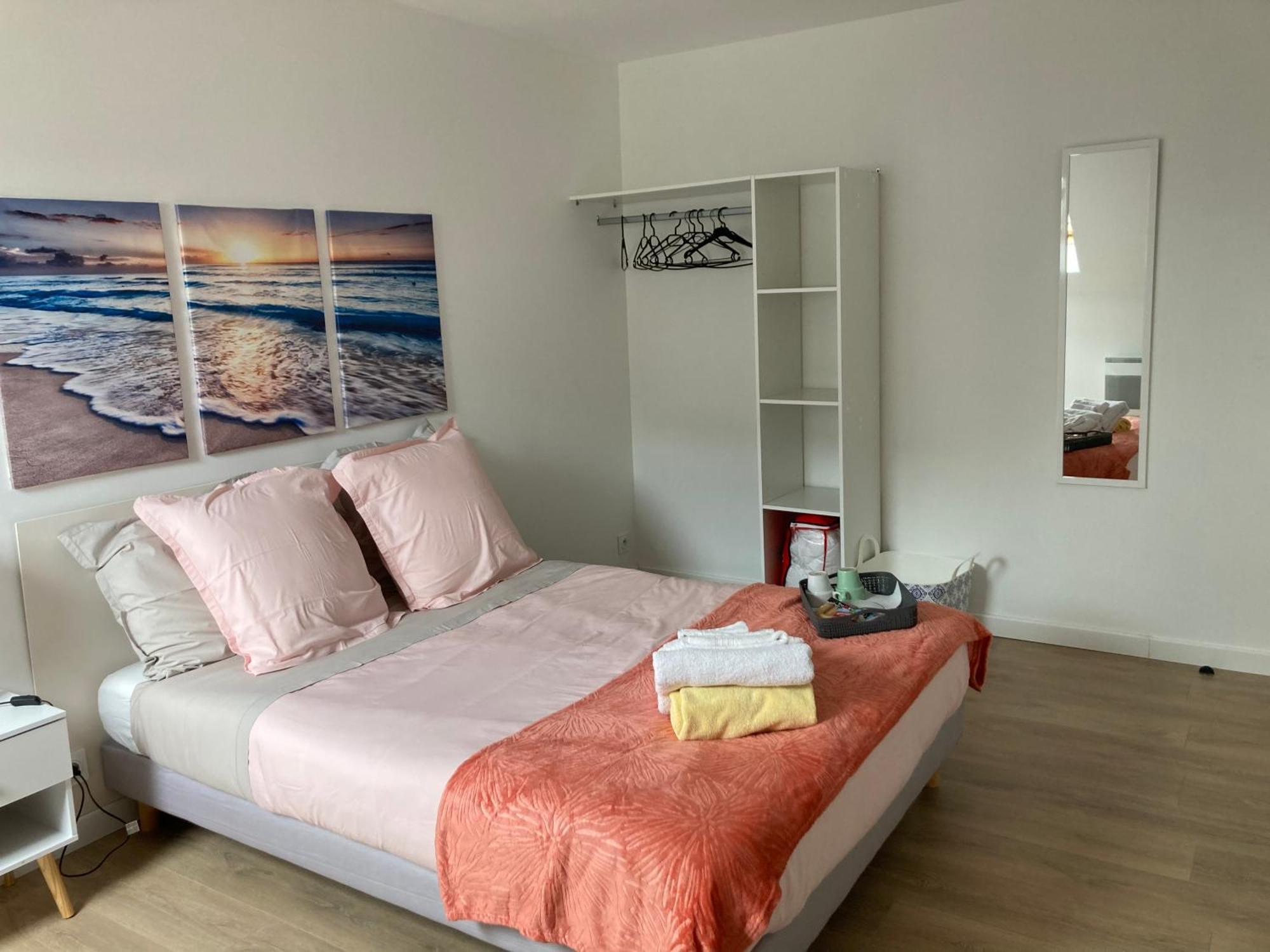 Le Gambetta Theatre De Calais Apartment Bagian luar foto